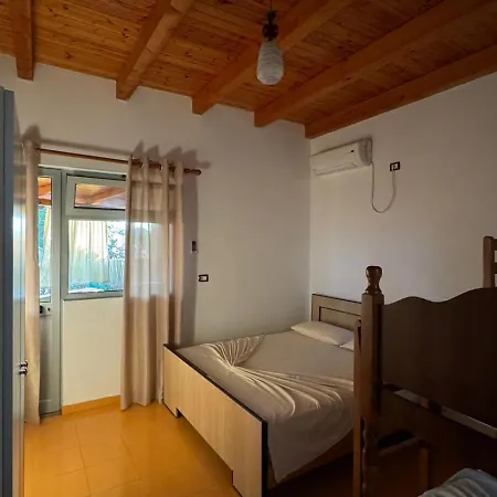Bregdeti Guest house